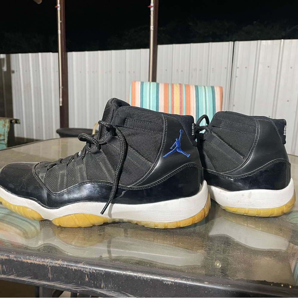 Jordan 11 Space Jams